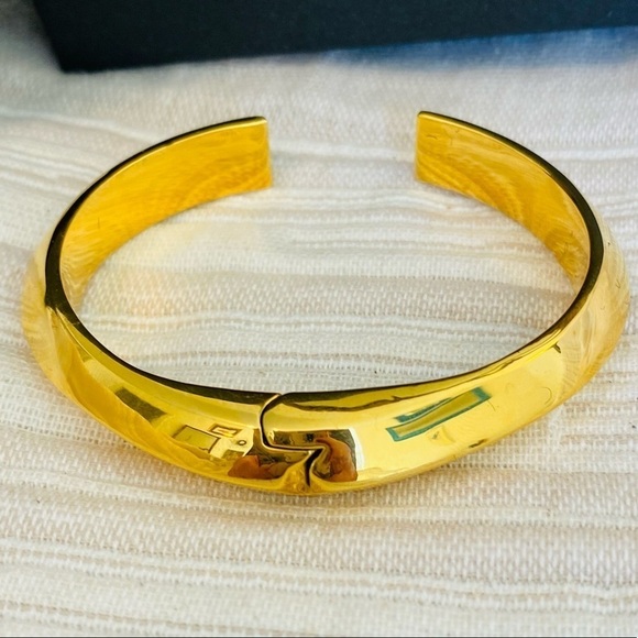 NEW KATE SPADE Gold Cuff Bracelet - Picture 1 of 15
